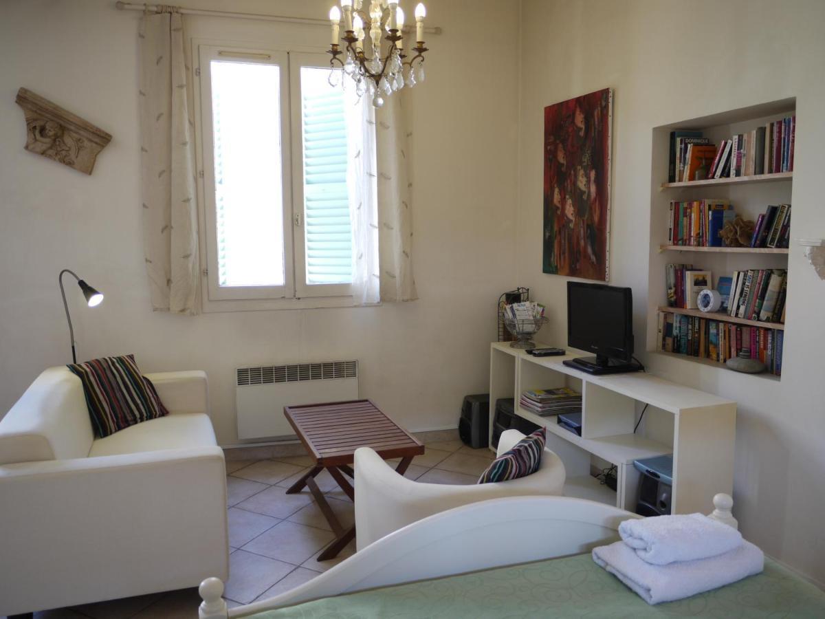 Studio 6 - A Quiet And Spacious Studio Flat In The Old Town Nice Eksteriør bilde